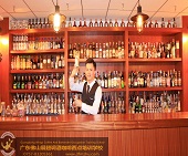 河源酒吧，需要調(diào)酒師和吧員若名